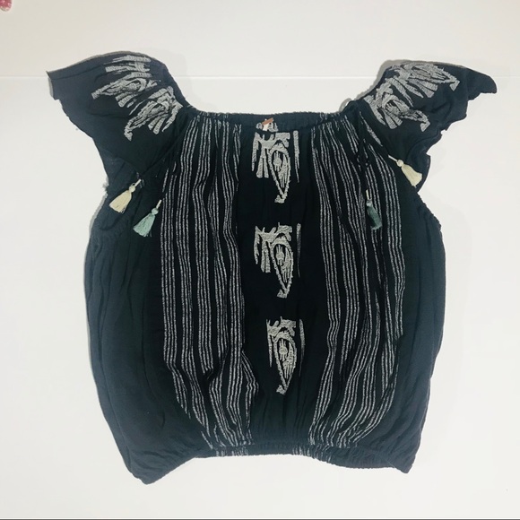 Free People Navy Embroidered Balloon Festival Top - Picture 3 of 7